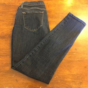 Old Navy Curvy Fit Skinny Jeans